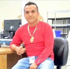 Meet your Posher, Roberto